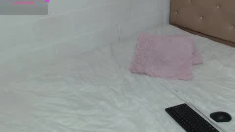 Elliot Fit online show from September 14, 11:48 pm