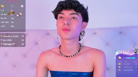 Elliot online show from December 14, 5:14 pm