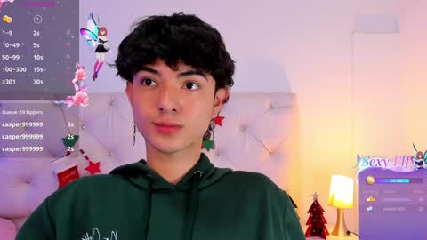 Elliot online show from December 27, 7:03 pm