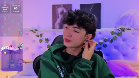 Elliot online show from March 3, 1:53 pm