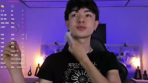 Elliot online show from September 18, 2:08 pm