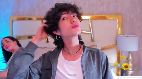 elliotvolkov online show from January 11, 2:33 pm