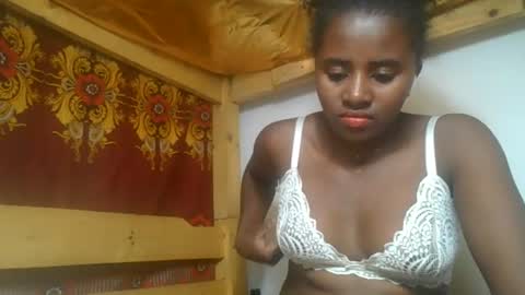 Ellodi online show from July 28, 6:20 pm