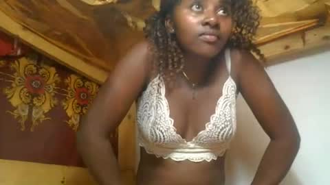 Ellodi online show from July 29, 5:11 pm