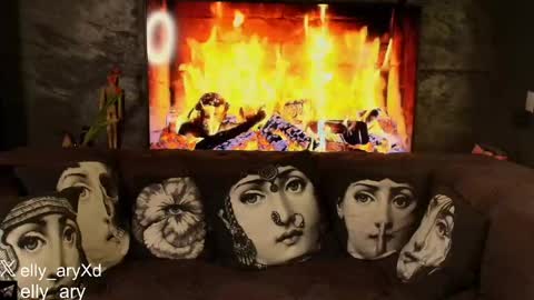 elly_ary online show from March 12, 8:04 pm