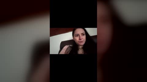 Snapshot of ellyadavis chatting on November 28, 7:33 am ellyadavis online show from November 28, 7:33 am