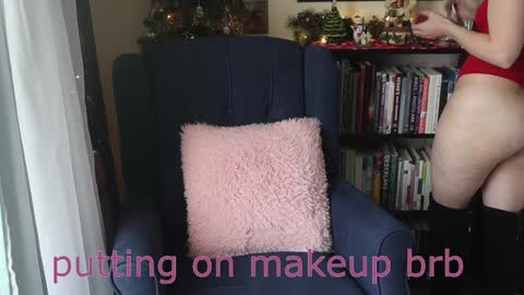 Elly Naomi online show from December 7, 3:41 pm