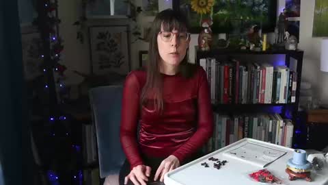 Snapshot of ellynaomi chatting on March 13, 4:24 pm Elly Naomi online show from March 13, 4:24 pm