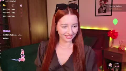 Snapshot of ellypeach chatting on May 23, 5:56 am EllyPeach online show from May 23, 5:56 am