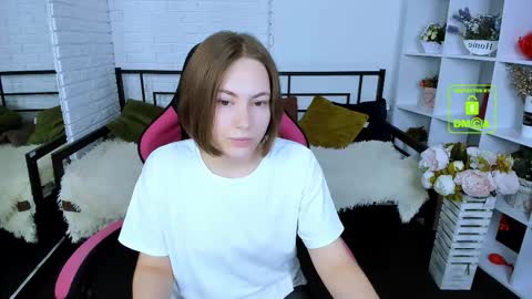 elma_lily online show from September 24, 6:17 am