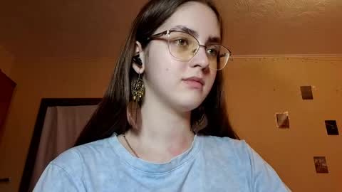 Kate online show from March 23, 1:48 pm