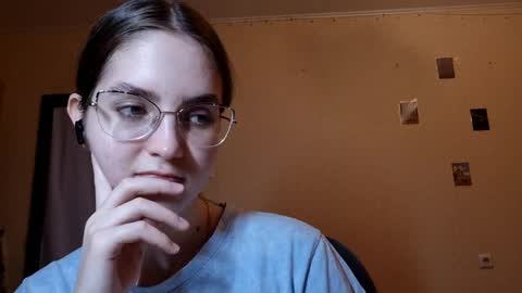 Kate online show from May 17, 2:24 pm