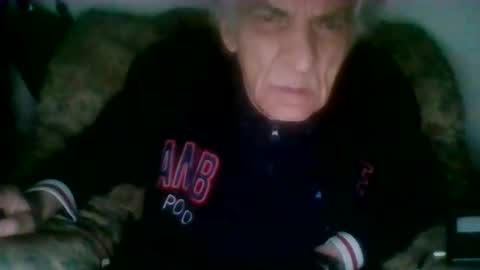 elmo191271 online show from October 17, 6:49 am