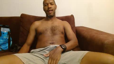 My name is Elmore. Please say hello I like to chat with you. If you have requests or dirty talk please use tip online show from March 10, 3:01 am