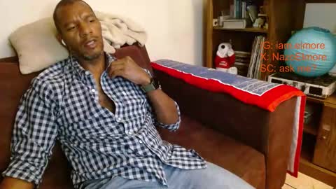 My name is Elmore. Please say hello I like to chat with you. If you have requests or dirty talk please use tip online show from November 22, 5:06 am