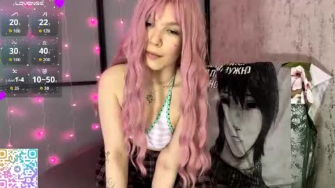 Snapshot of elnoravanord chatting on May 10, 1:49 pm Pink online show from May 10, 1:49 pm