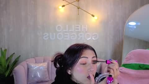 Snapshot of elody_a chatting on October 25, 3:14 am Elody online show from October 25, 3:14 am