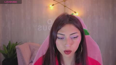 Elody  online show from February 4, 3:12 am