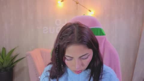 Elody  online show from February 10, 3:10 am