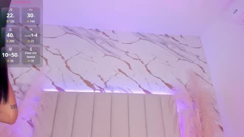 Snapshot of elody_rousse chatting on September 10, 12:27 pm elody_rousse online show from September 10, 12:27 pm