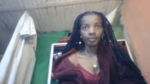 elodynarcisse online show from January 9, 5:15 pm