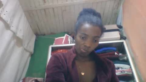 elodynarcisse online show from February 2, 12:26 pm