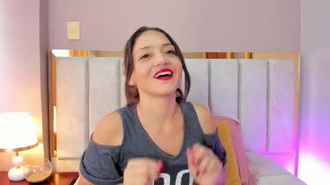 EloiseQuinn online show from October 23, 12:37 pm