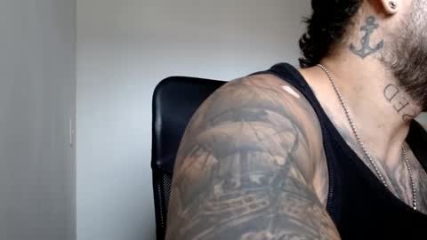 Snapshot of elosocazador chatting on December 12, 7:04 pm elosocazador online show from December 12, 7:04 pm