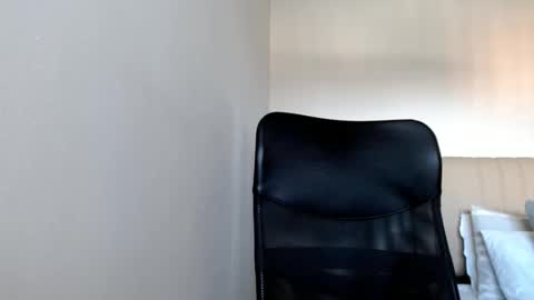 Snapshot of elosocazador chatting on January 2, 1:08 pm elosocazador online show from January 2, 1:08 pm