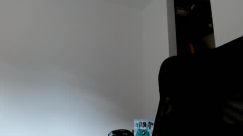 Snapshot of elosocazador chatting on January 30, 12:27 pm elosocazador online show from January 30, 12:27 pm