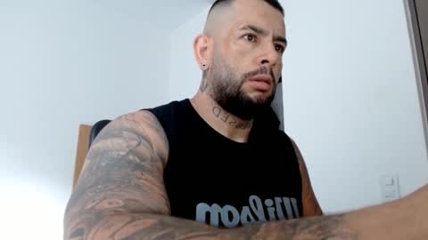 Snapshot of elosocazador chatting on February 7, 12:06 pm elosocazador online show from February 7, 12:06 pm