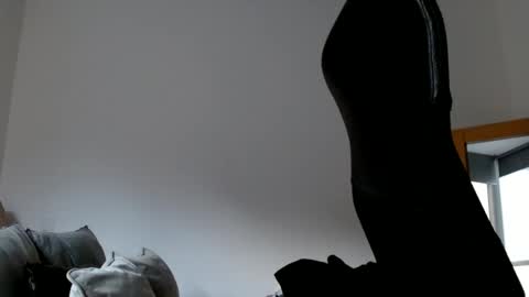 Snapshot of elosocazador chatting on February 22, 12:19 pm elosocazador online show from February 22, 12:19 pm
