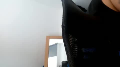Snapshot of elosocazador chatting on February 28, 3:26 pm elosocazador online show from February 28, 3:26 pm