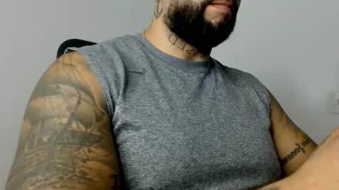 Snapshot of elosocazador chatting on October 23, 7:01 pm elosocazador online show from October 23, 7:01 pm