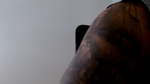 Snapshot of elosocazador chatting on December 4, 7:22 pm elosocazador online show from December 4, 7:22 pm