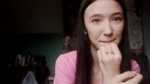 Snapshot of elouisevallian chatting on May 23, 3:12 am Elara online show from May 23, 3:12 am