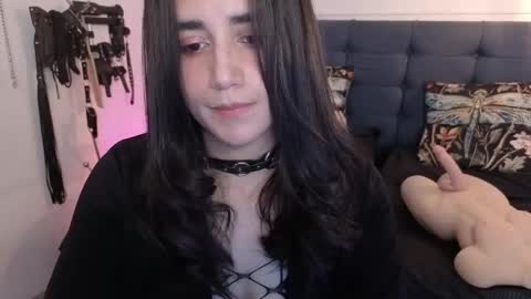 ELOWEN online show from September 17, 7:04 pm