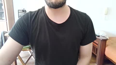 Snapshot of elriclust chatting on March 16, 5:17 pm elriclust online show from March 16, 5:17 pm