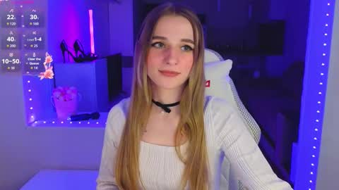 Snapshot of elsa_cute1 chatting on March 15, 11:11 pm elsa_cute1 online show from March 15, 11:11 pm