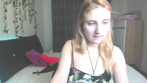 Elsa  online show from February 11, 2:35 am