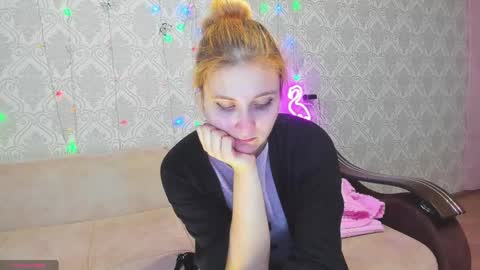 Elsa  online show from March 12, 9:34 am