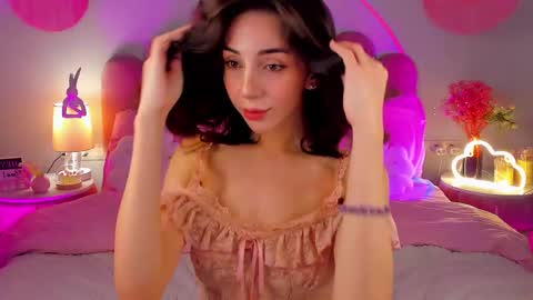 Michelle online show from November 3, 8:21 pm