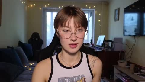 elsaangel online show from December 18, 3:23 am