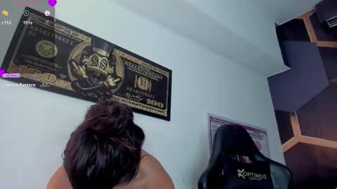 Elsa online show from October 18, 12:28 pm