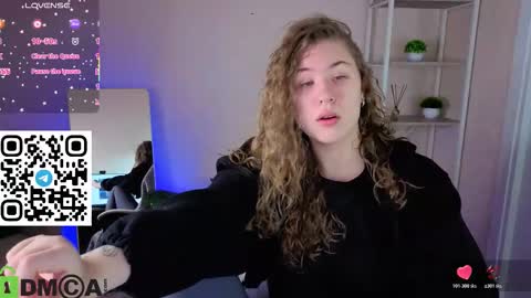 Elsie online show from December 14, 1:00 am