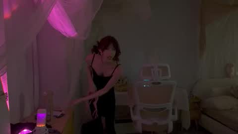 Snapshot of elslove chatting on February 19, 3:57 am ELS online show from February 19, 3:57 am