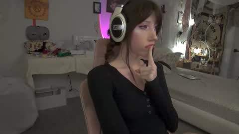 Snapshot of elslove chatting on March 16, 12:38 am ELS online show from March 16, 12:38 am