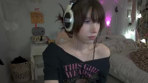 Snapshot of elslove chatting on March 25, 11:33 pm ELS online show from March 25, 11:33 pm