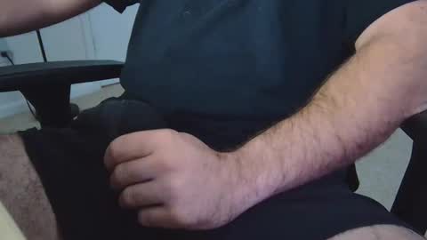 Snapshot of eltanke2206 chatting on December 4, 8:07 pm alexgarg online show from December 4, 8:07 pm