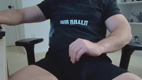 Snapshot of eltanke2206 chatting on February 24, 8:47 pm alexgarg online show from February 24, 8:47 pm